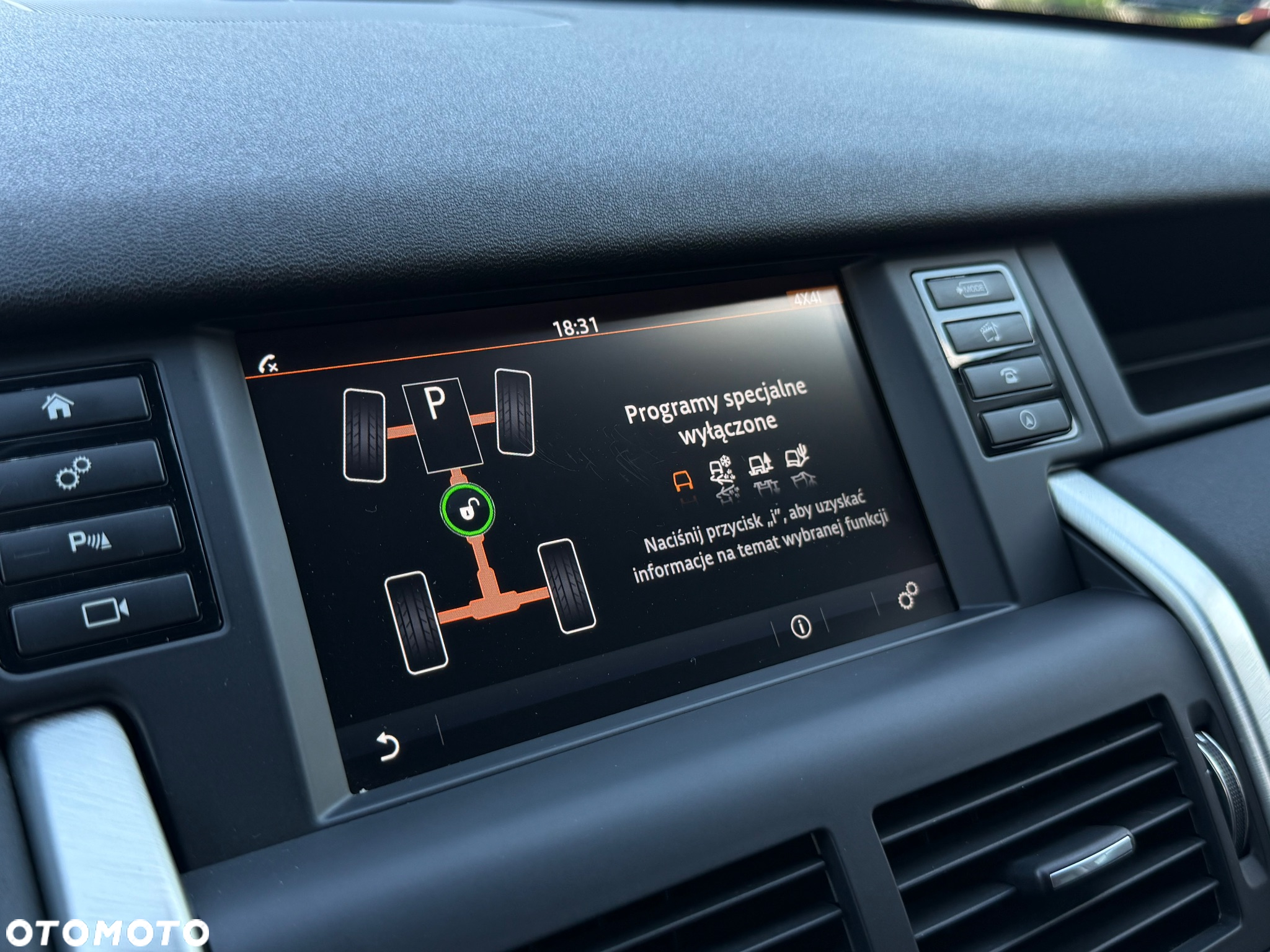 Land Rover Discovery Sport 2.0 TD4 SE - 19