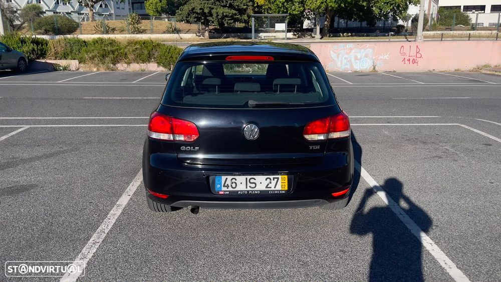 VW Golf 1.6 TDi Confortline - 4
