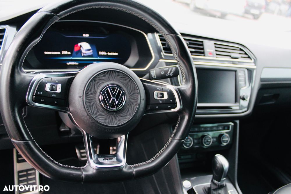 Volkswagen Tiguan 2.0 TDI SCR 4MOTION (BlueMotion Techn.) DSG Highline - 29
