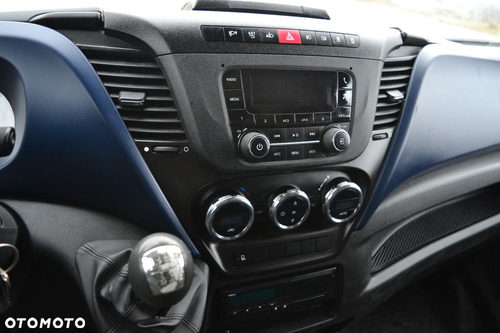 Iveco 72-180 72C18 Nowy 3-stronny WYWROT Kiper Wywrotka Żuraw HDS HC 45A2 SALON PL - 30