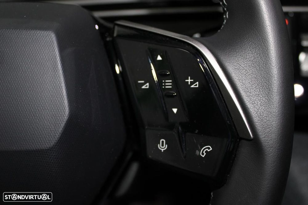 Peugeot E-3008 73 kWh Allure - 17