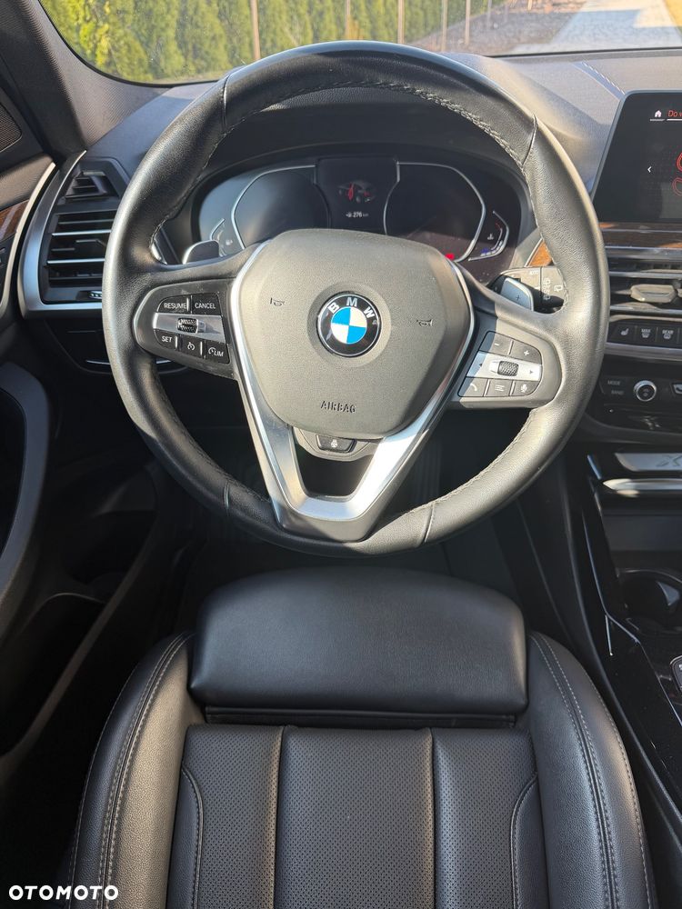 BMW X3 xDrive30i Advantage - 10