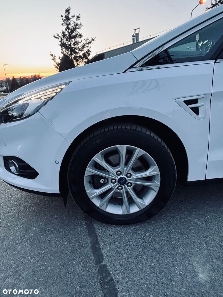 Ford S-Max - 18