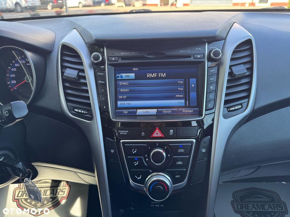 Hyundai i30 - 27