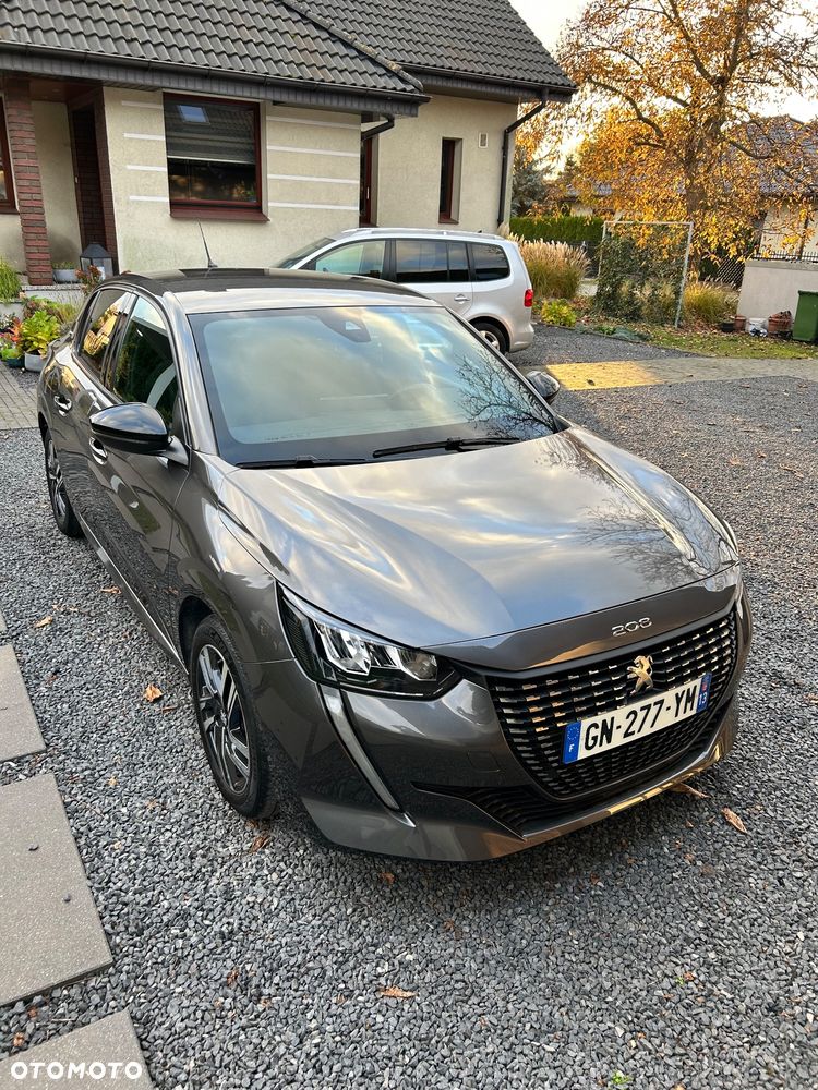 Peugeot 208 2023 photo 3