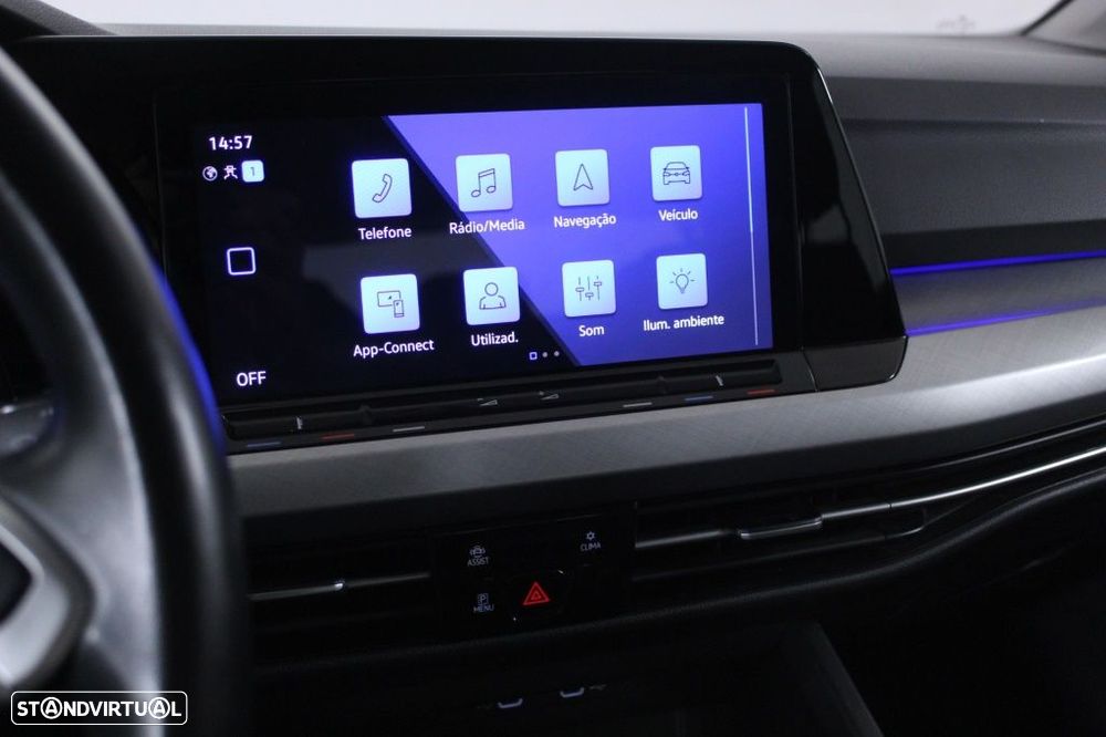 VW Golf 1.0 eTSI Life DSG - 27