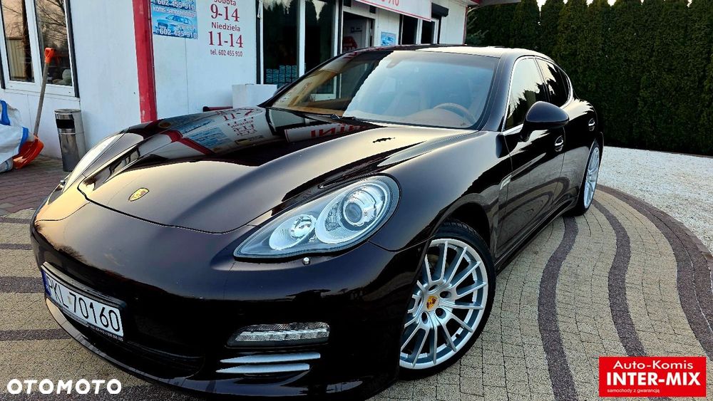 Porsche Panamera - 1
