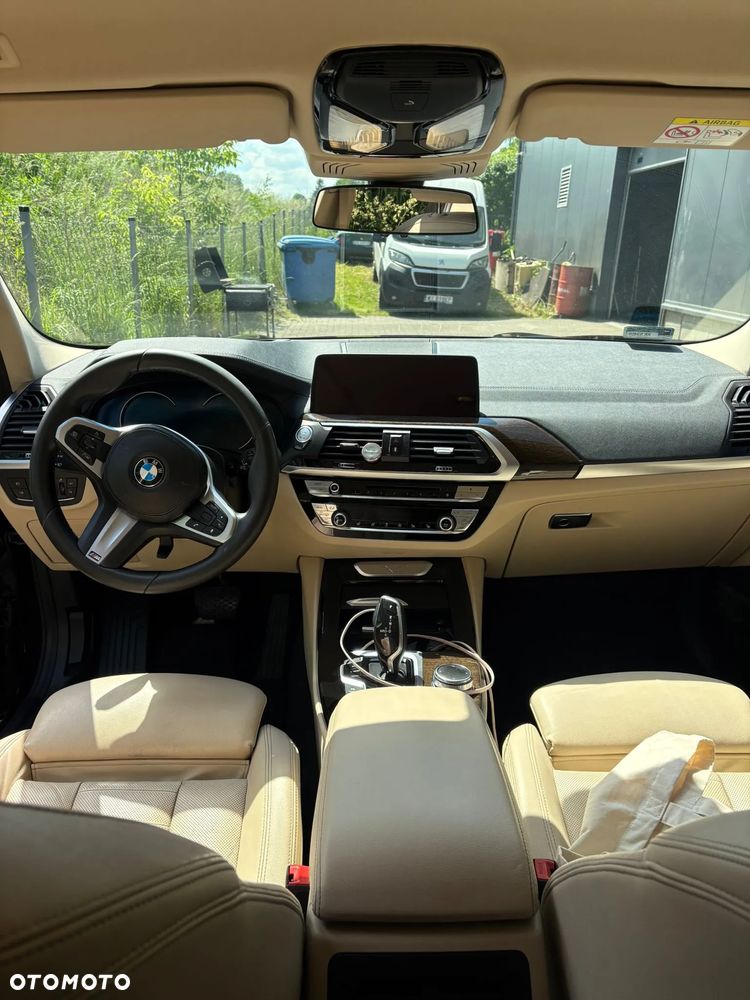 BMW X3 xDrive20d Luxury Line - 6