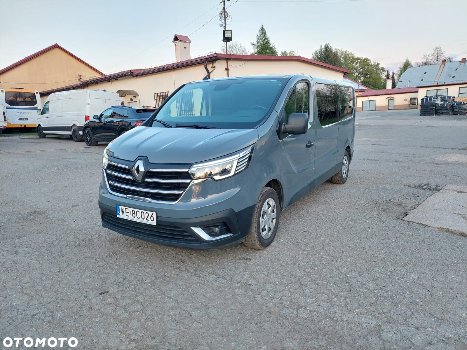 Renault Trafic - 19
