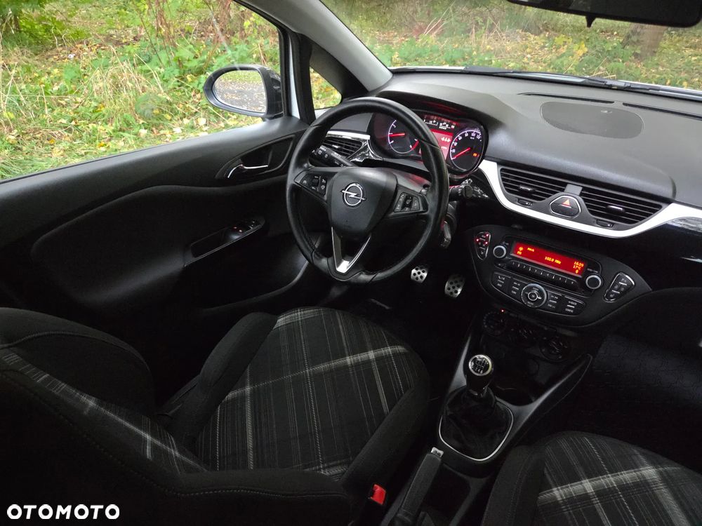 Opel Corsa 1.4 16V Color Edition - 30