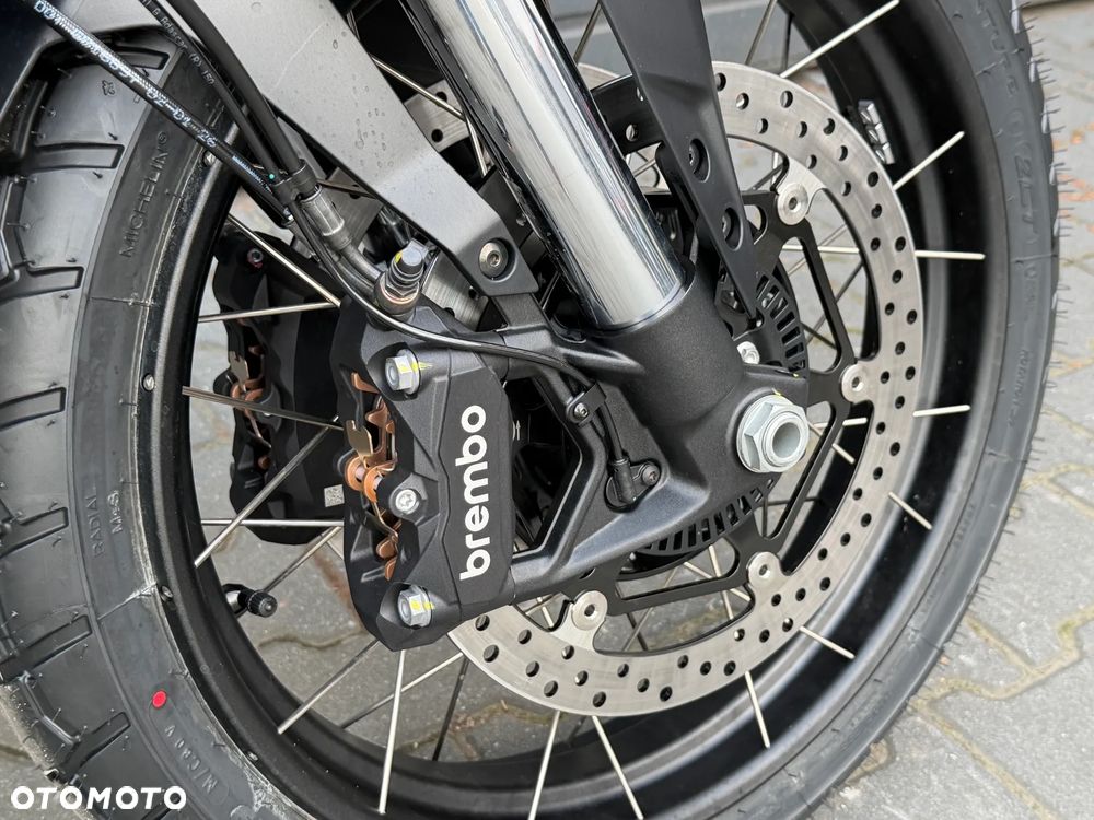 Moto Guzzi Stelvio - 6