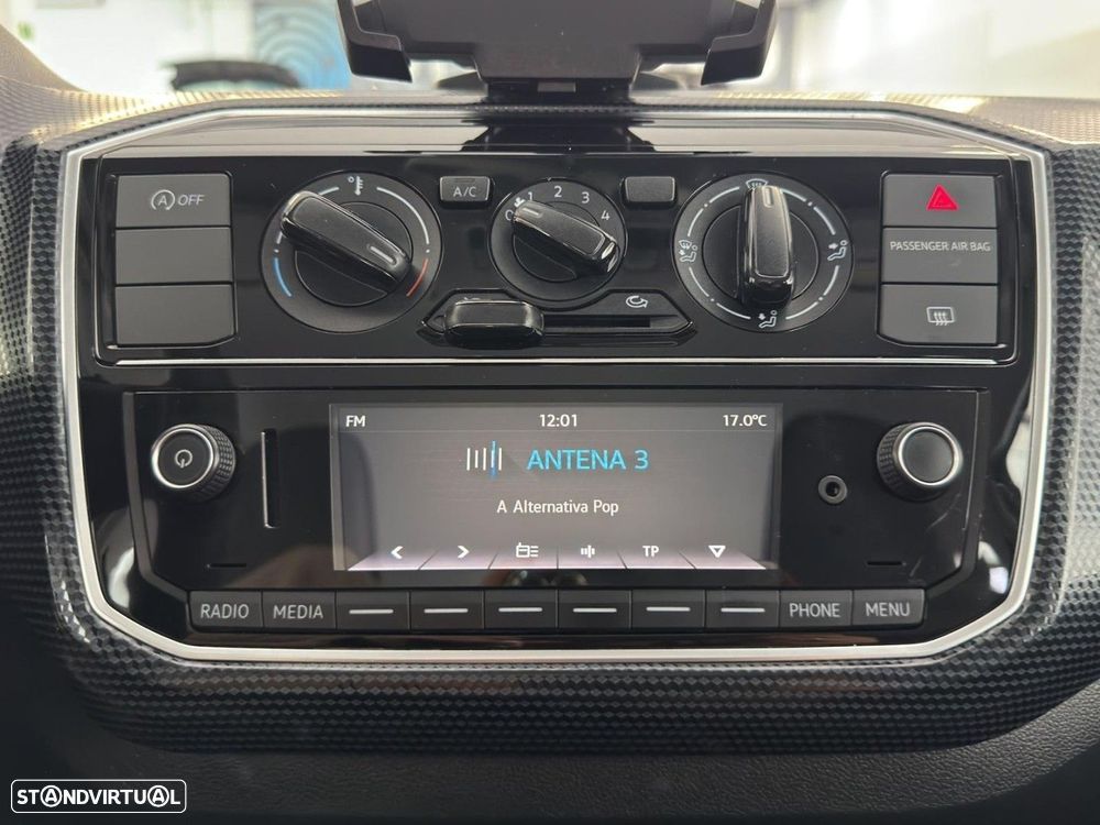 VW Up! 1.0 Move - 19