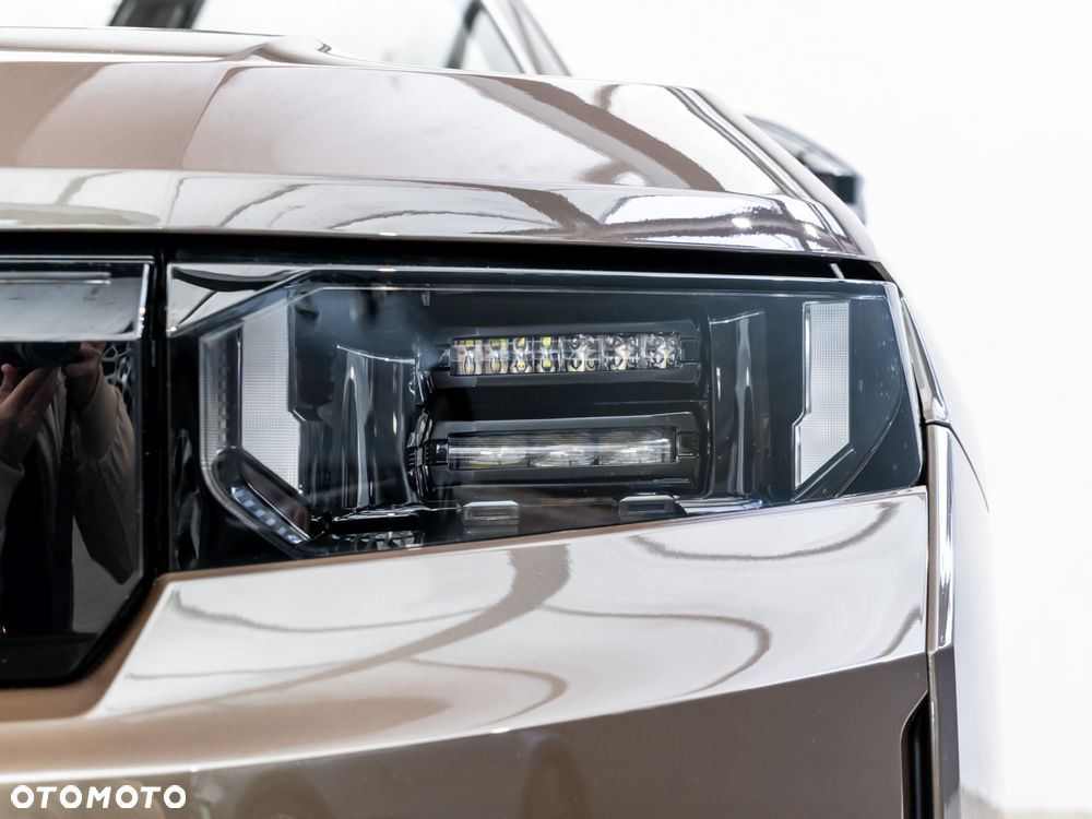 Jeep Compass - 11