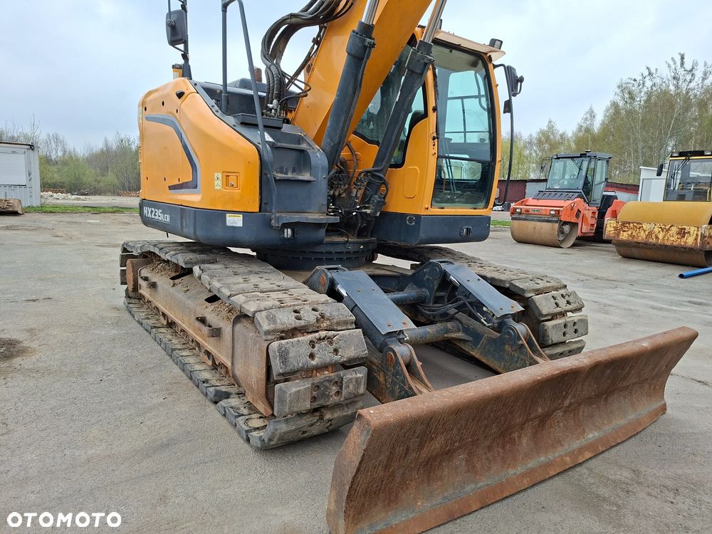 Hyundai HX235 LCR - 4