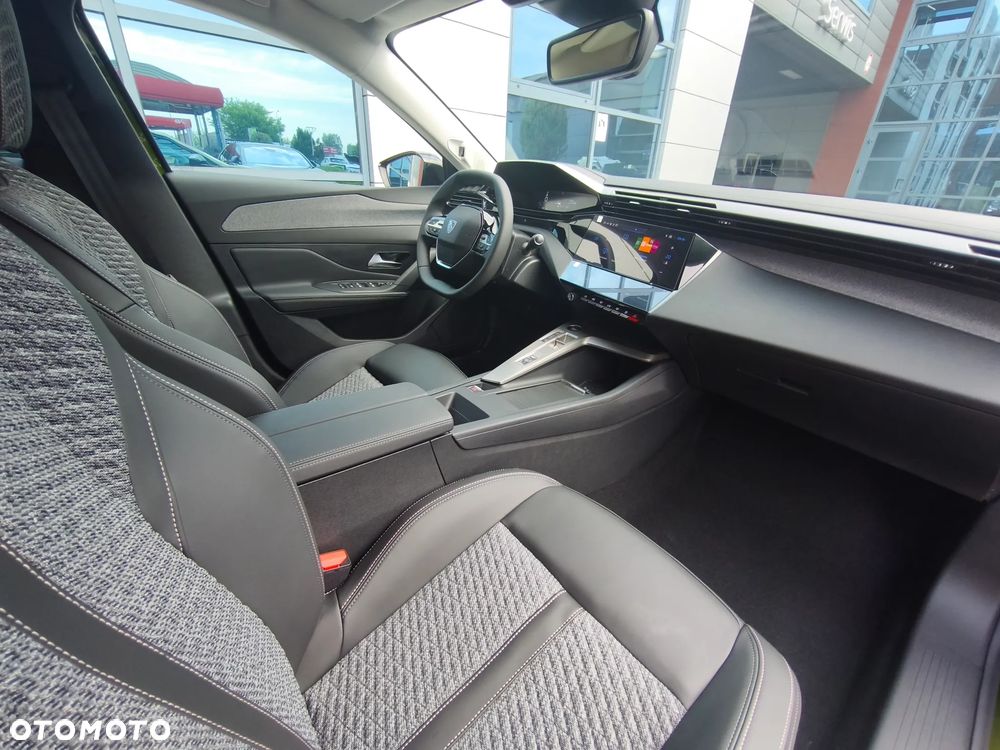 Peugeot 408 1.2 PureTech mHEV Allure S&S e-DCS6 - 14