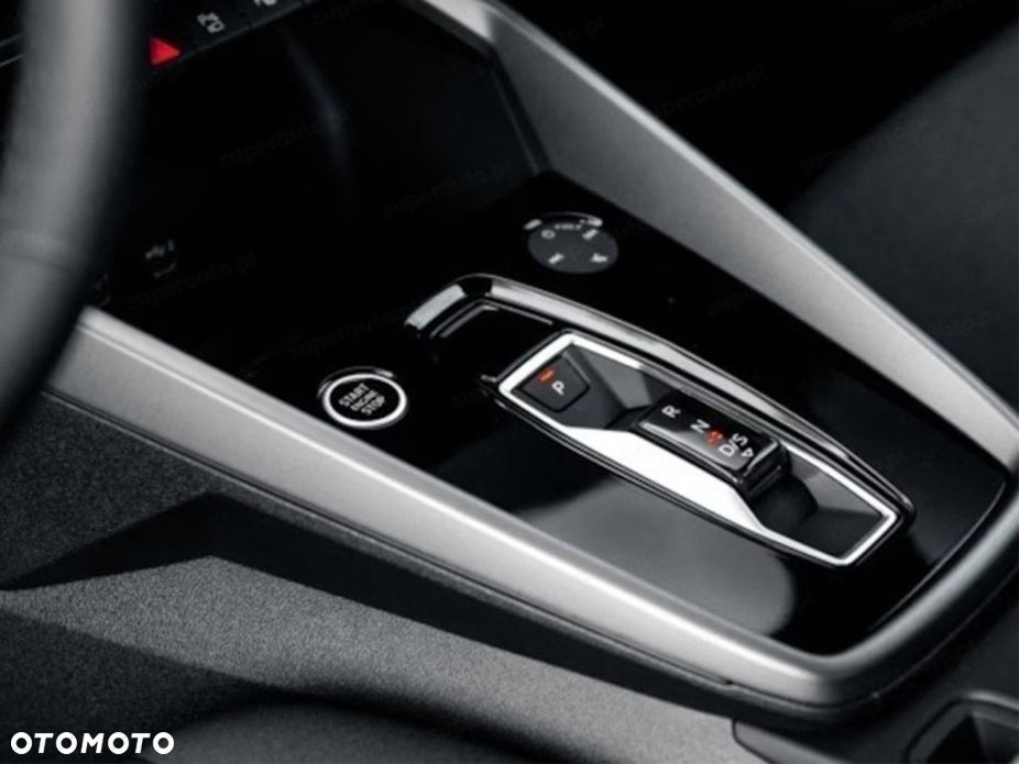 Audi A3 Sportback 30 TFSI mHEV S tronic - 13