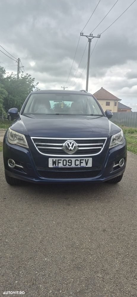 Volkswagen Tiguan - 13