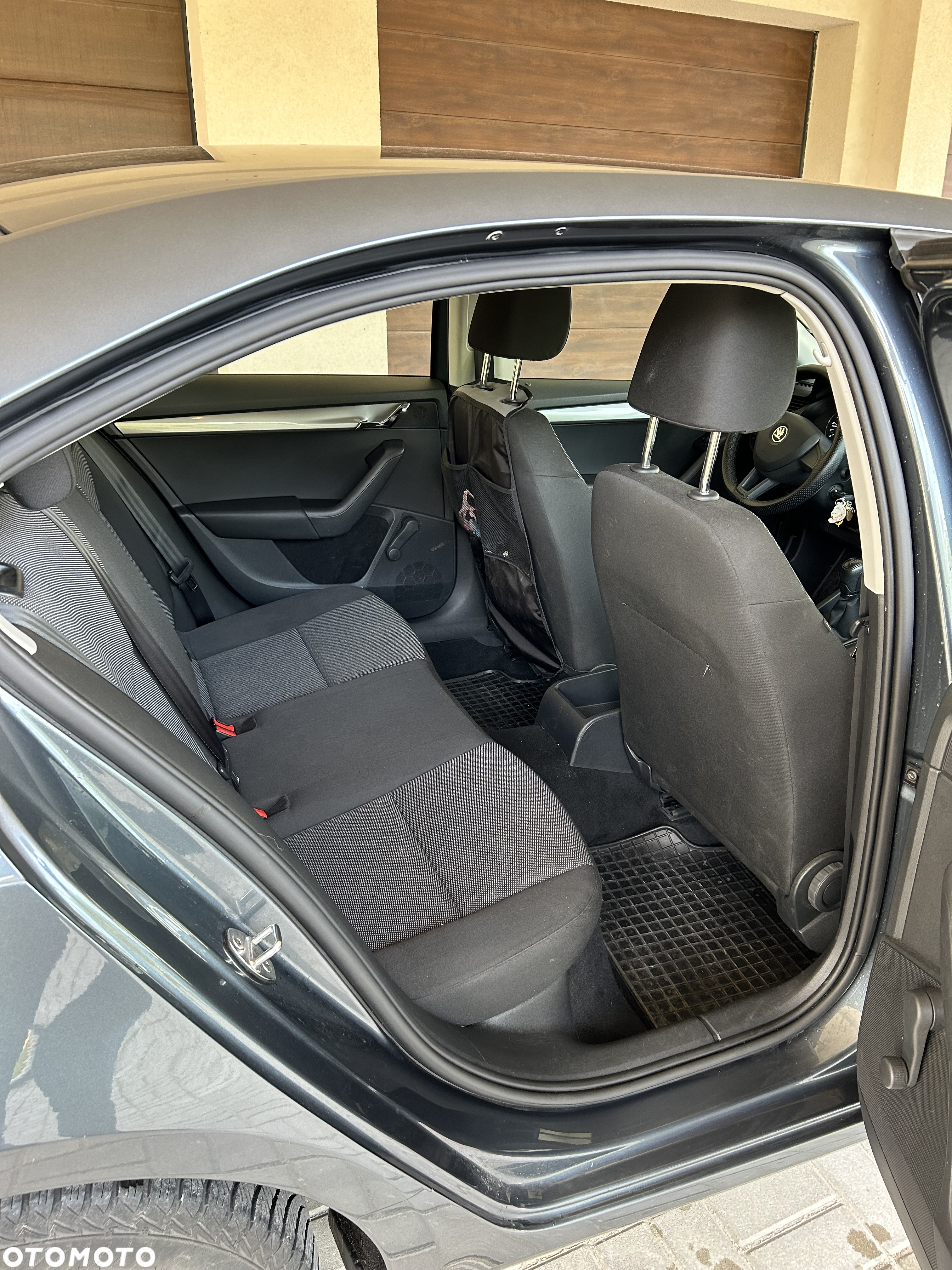 Skoda Octavia 1.6 TDI Active - 9