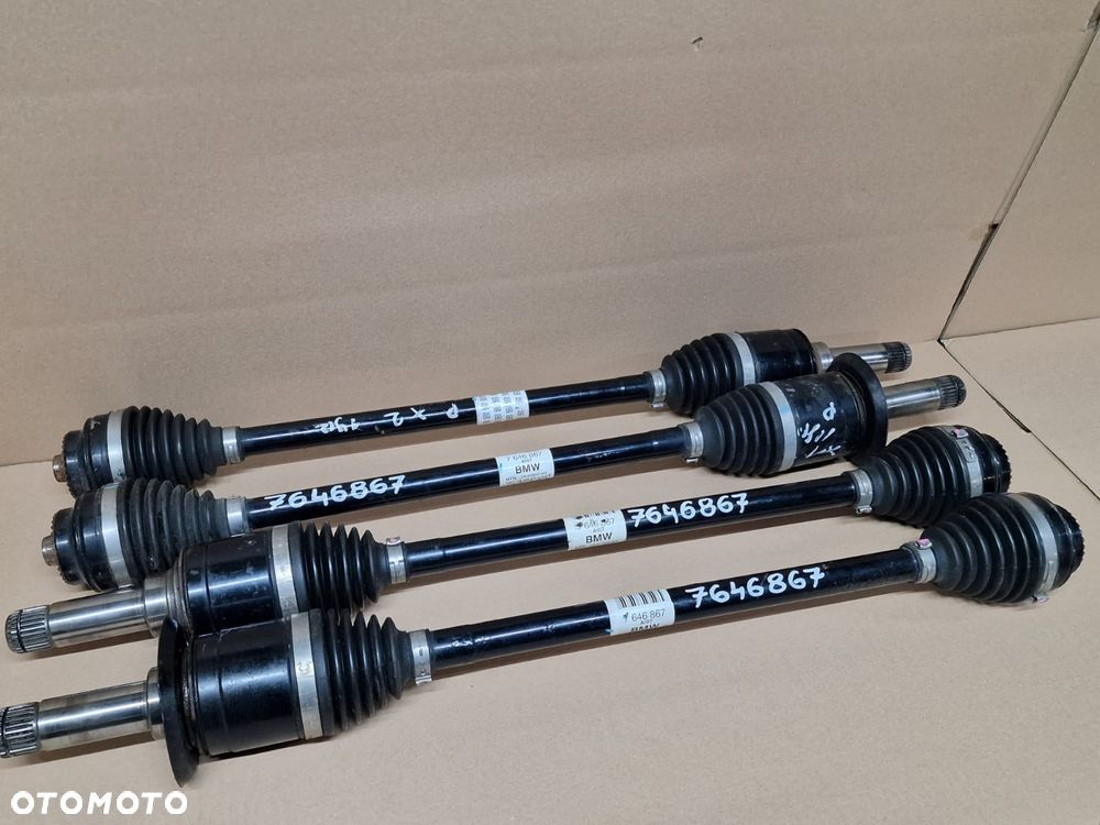 BMW F39 F40 F54 PÓŁOŚ 7646867 - 1