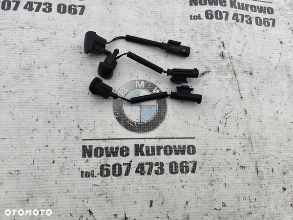 BMW E60 E61 E39 Spryskiwacz szyby dysza 7132969