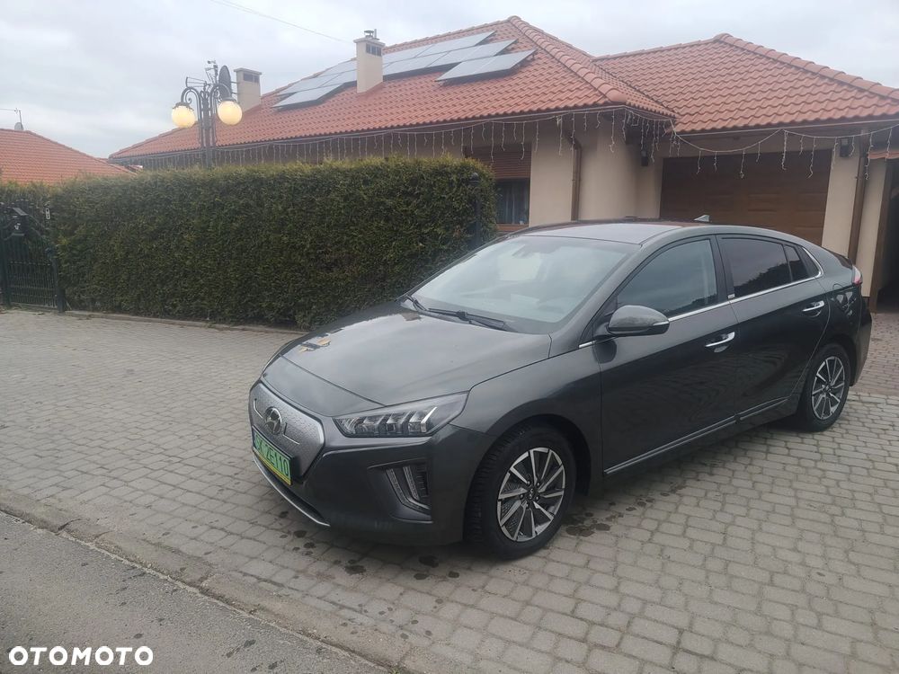 Hyundai IONIQ Advantage - 3