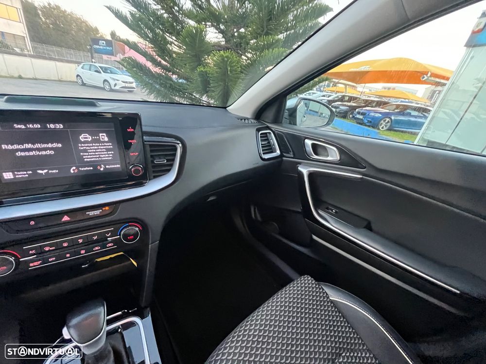 Kia Ceed SW 1.6 GDi PHEV Tech 6DCT - 34