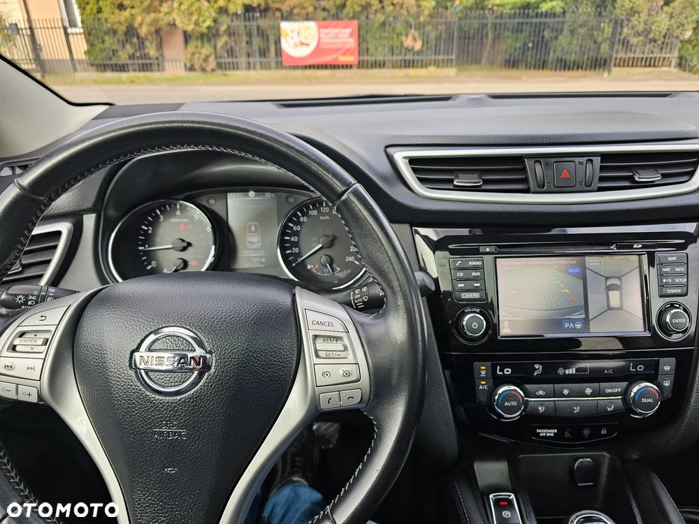 Nissan Qashqai 1.2 DIG-T TEKNA+ - 24