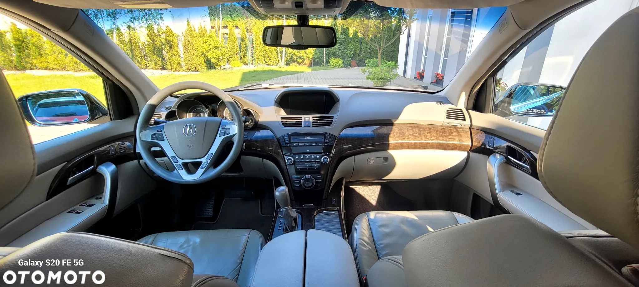 Acura MDX - 16