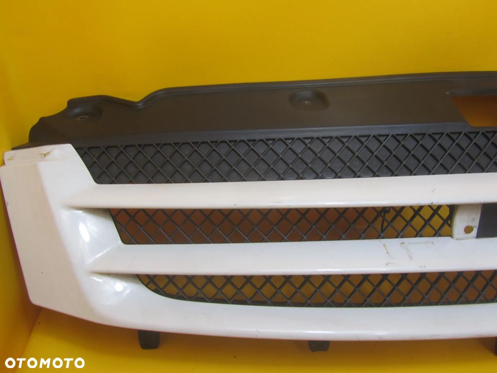 Grill-Atrapa Iveco Daily 2006r- - 3