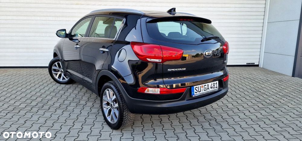 Kia Sportage 1.6 GDI 2WD ISG Dream-Team Edition - 4