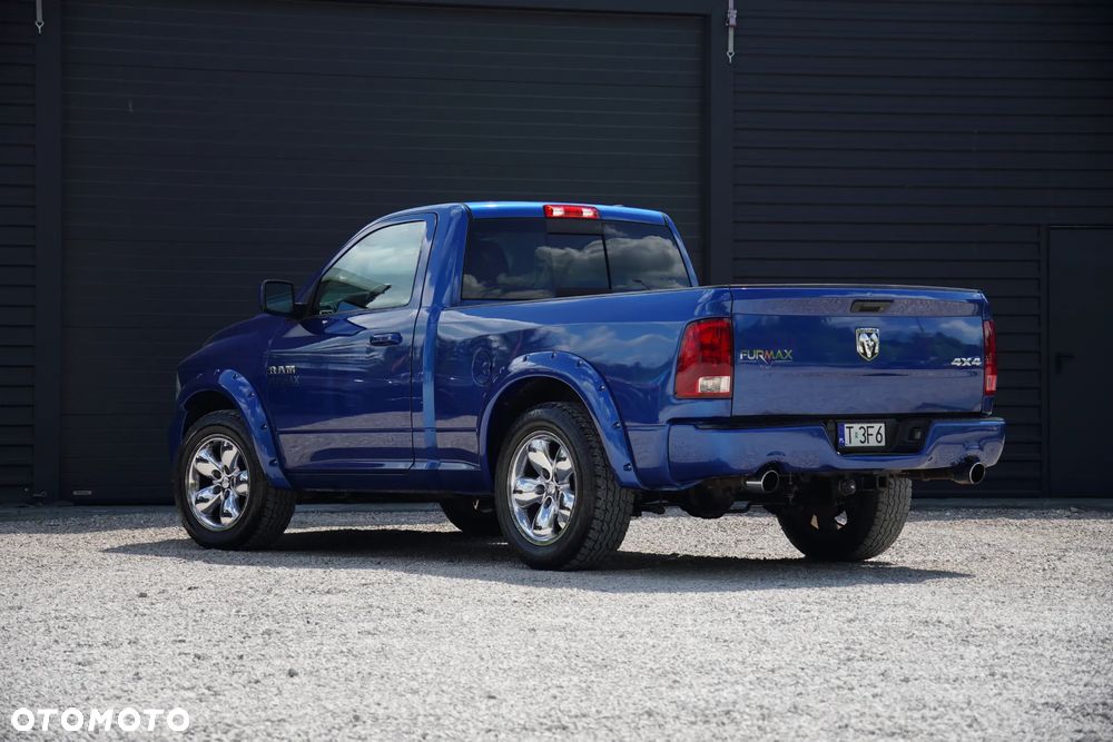 Dodge RAM - 22