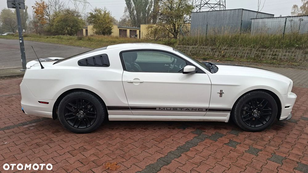 Ford Mustang - 7
