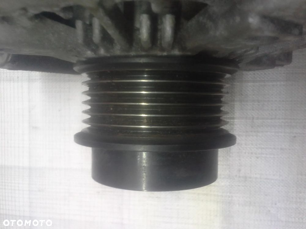 Jaguar XF X250 3.0 TD V6 alternator - 5