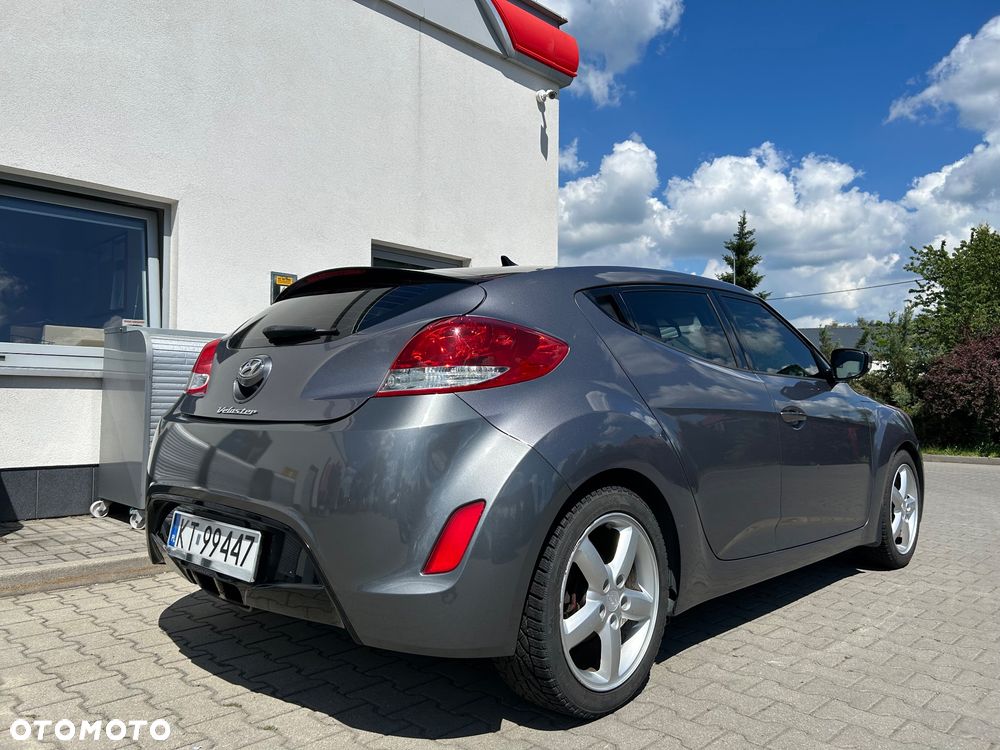 Hyundai Veloster 1.6 GDI Comfort - 5