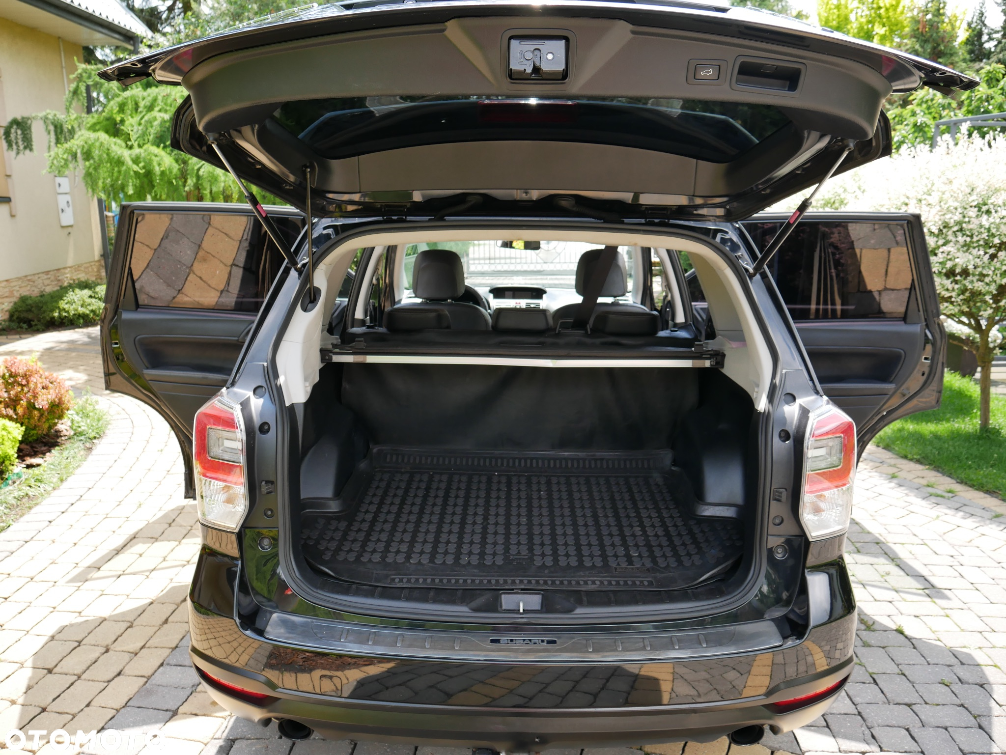 Subaru Forester 2.0 XT Platinum Lineartronic - 11