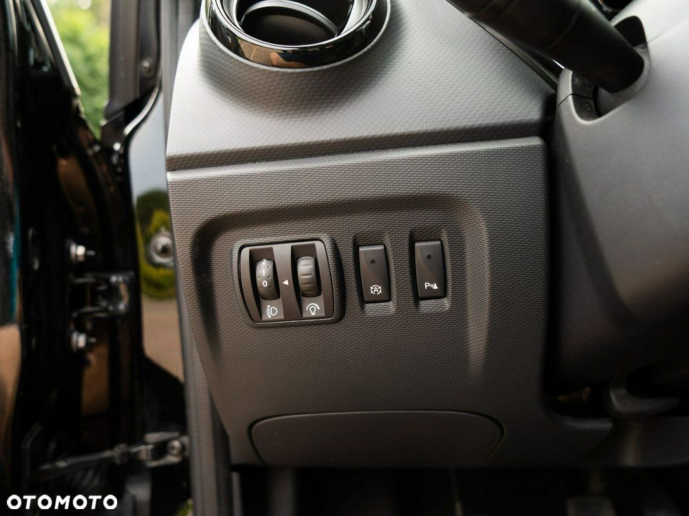 Renault Captur - 23