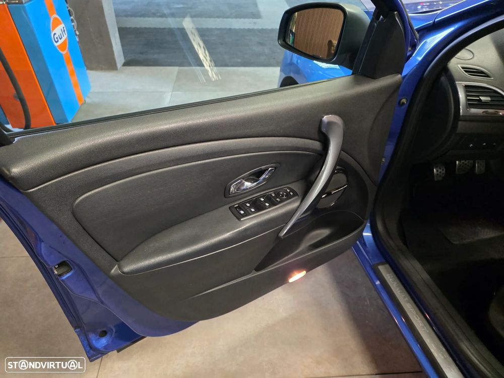 Renault Mégane Sport Tourer 1.5 dCi GT Line - 30