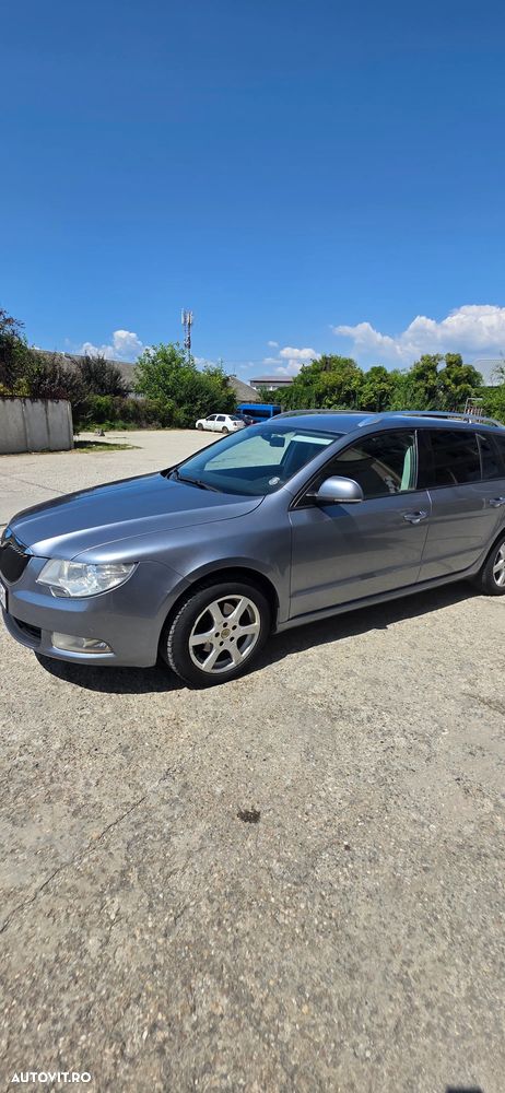 Skoda Superb 1.6 TDI FAMILY - 2