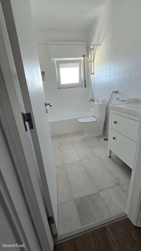 Apartamento, 69 m², Carcavelos e Parede - Grande imagem: 5/6