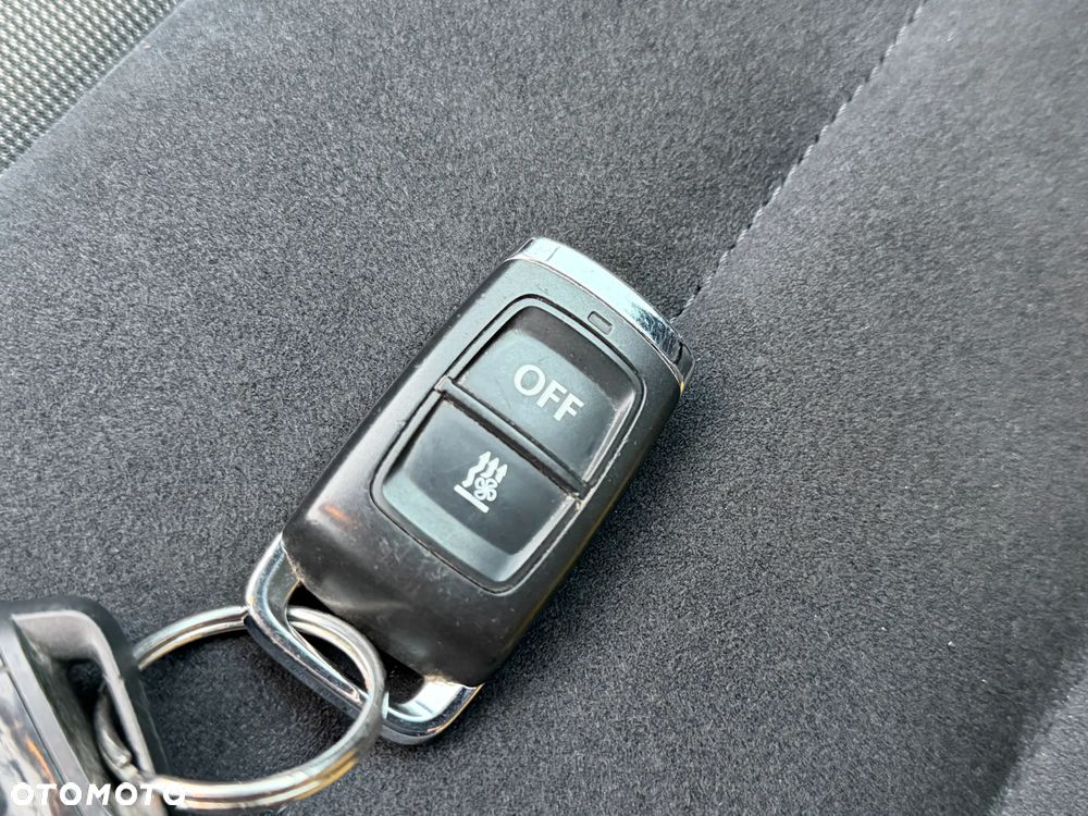 Volkswagen Golf 2.0 TDI (BlueMotion Technology) Highline - 38