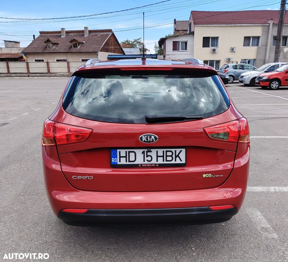 Kia Ceed - 5