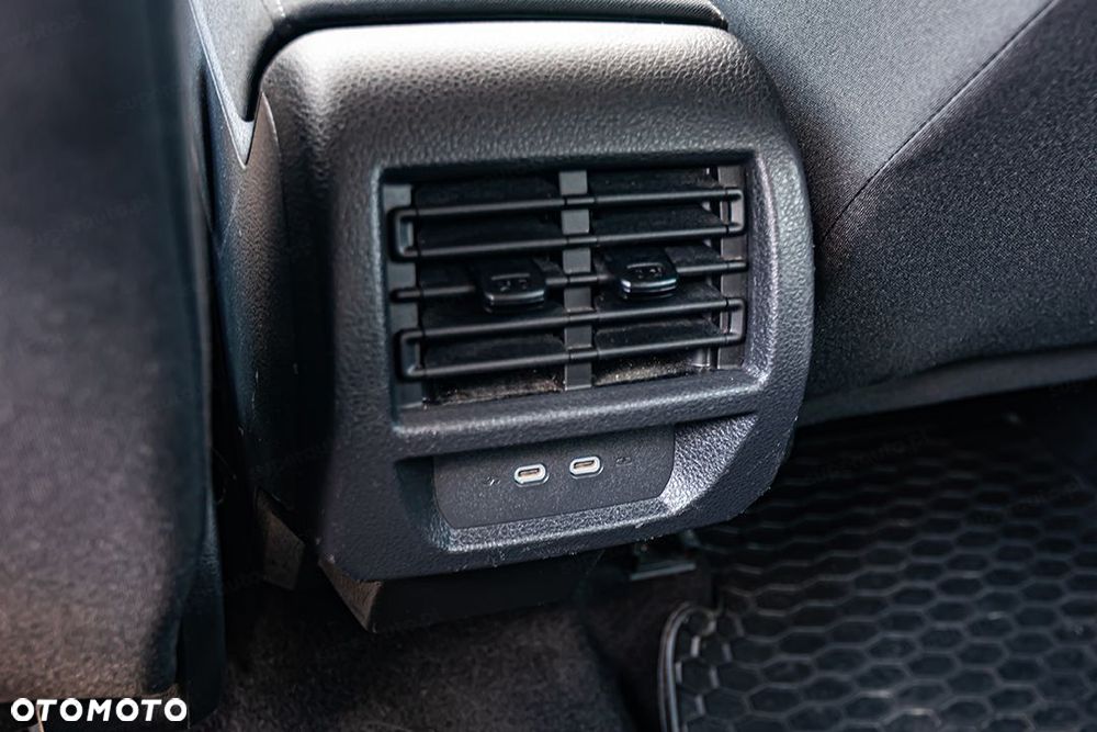 Volkswagen Caddy - 25