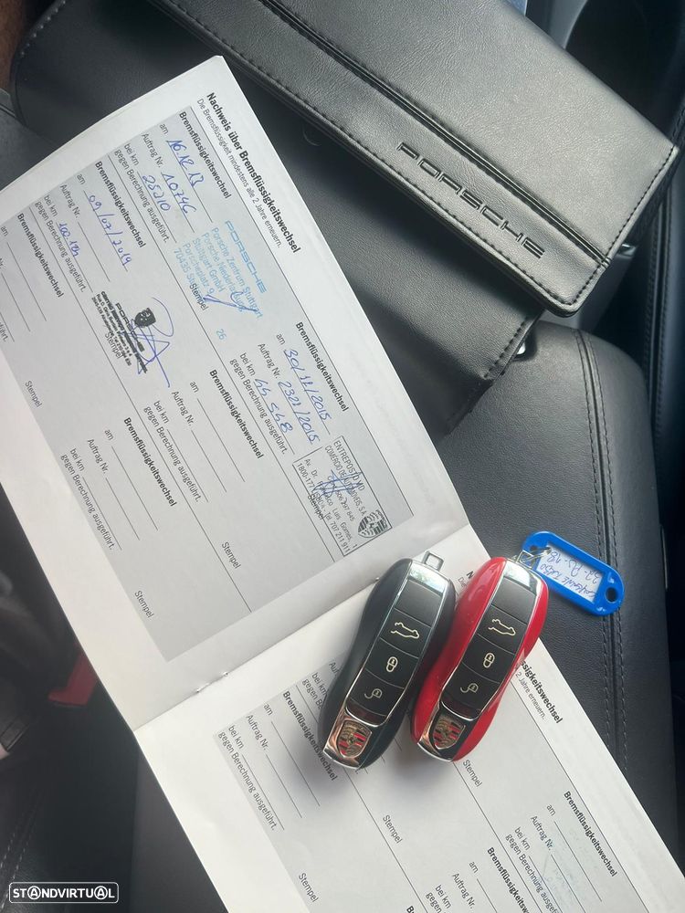 Porsche Cayenne Turbo - 8