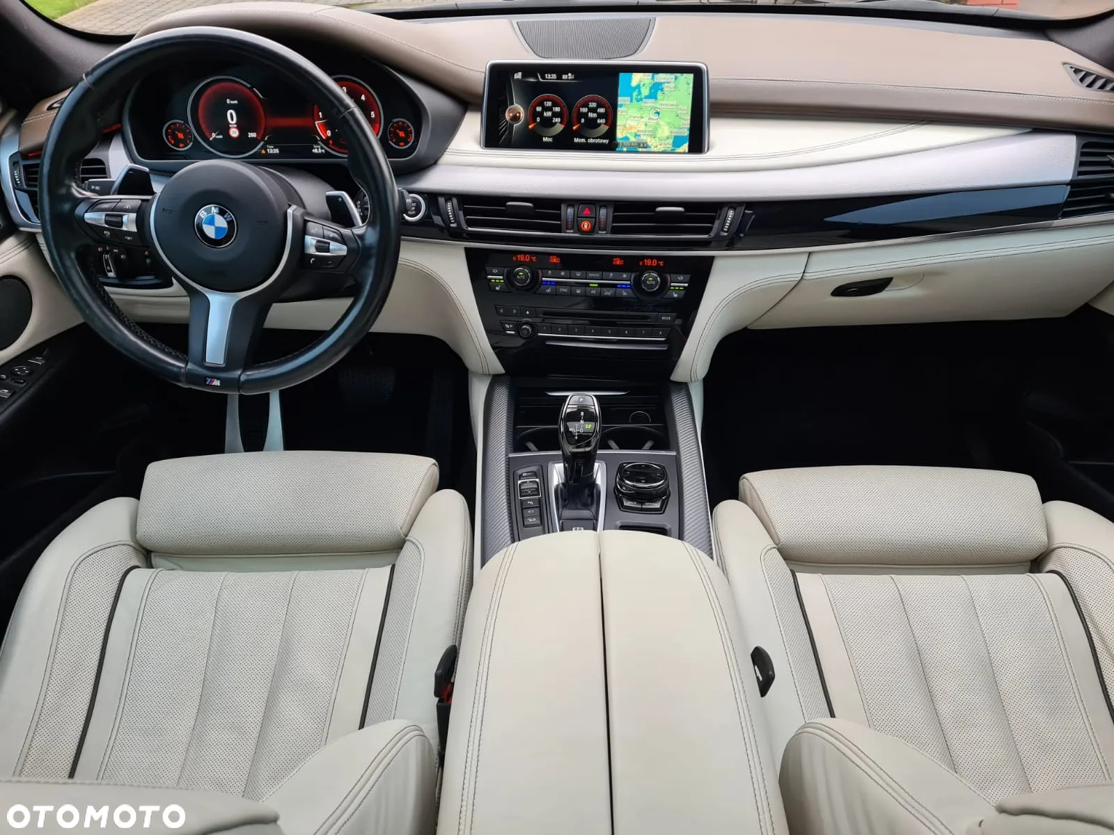 BMW X5 xDrive40d - 11