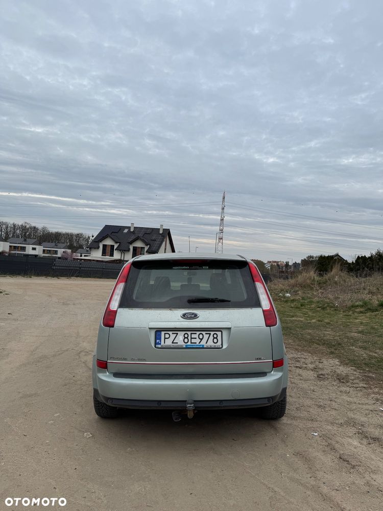 Ford Focus 2.0 TDCi Ghia - 4