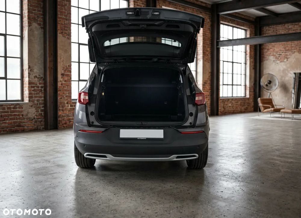 Opel Grandland X 1.2 T GPF Design Line S&S - 8