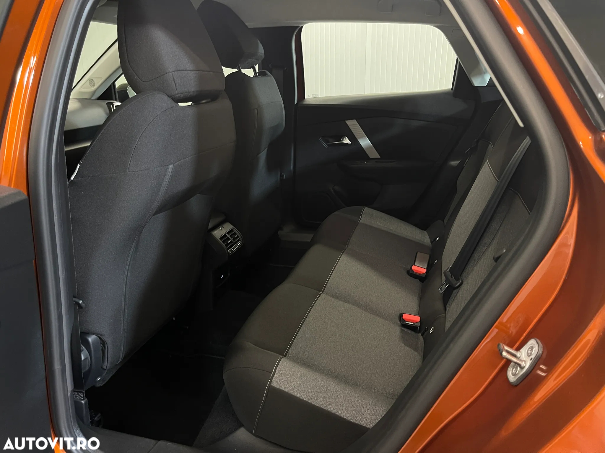 Citroën C4 1.2 PureTech S&S EAT8 Feel - 10