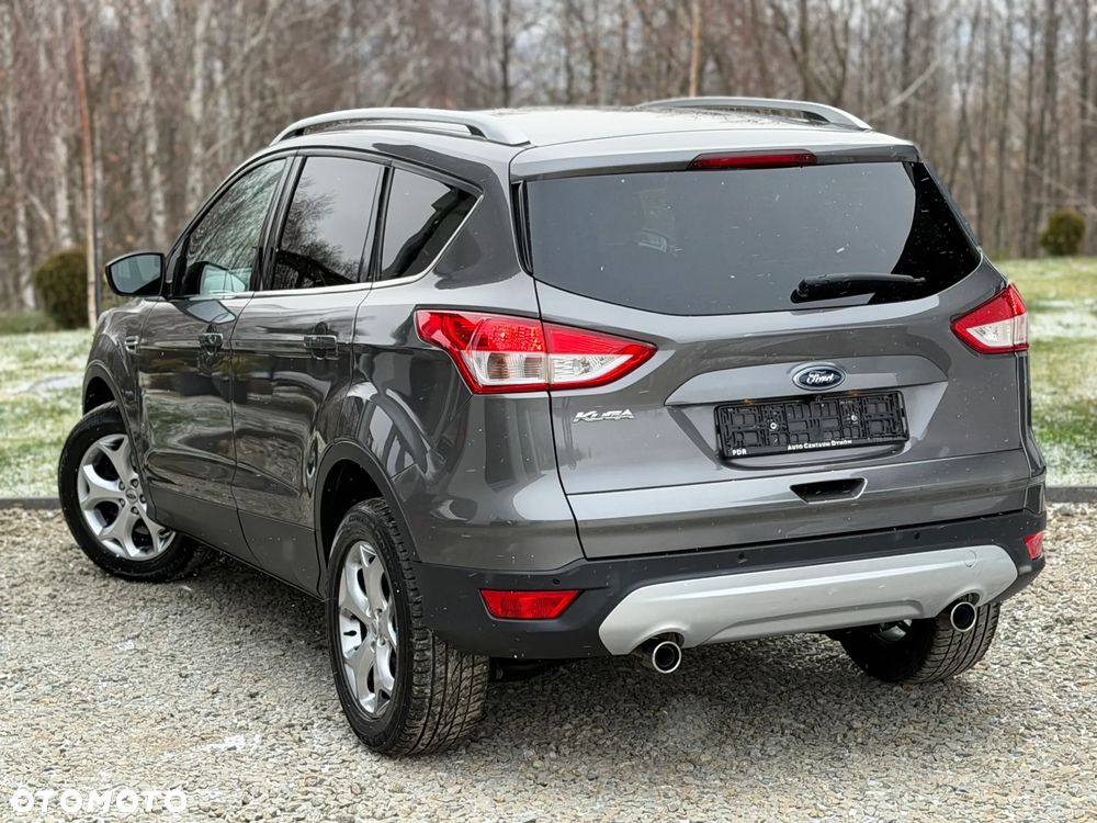 Ford Kuga 2.0 TDCi 4WD Titanium - 4