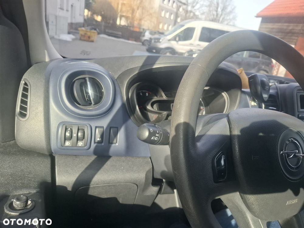 Opel Vivaro L2H1 2,9t Edition - 7