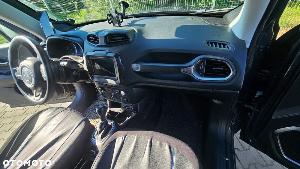 Jeep Renegade 1.5 T4 mHEV Limited FWD S&S DCT - 10